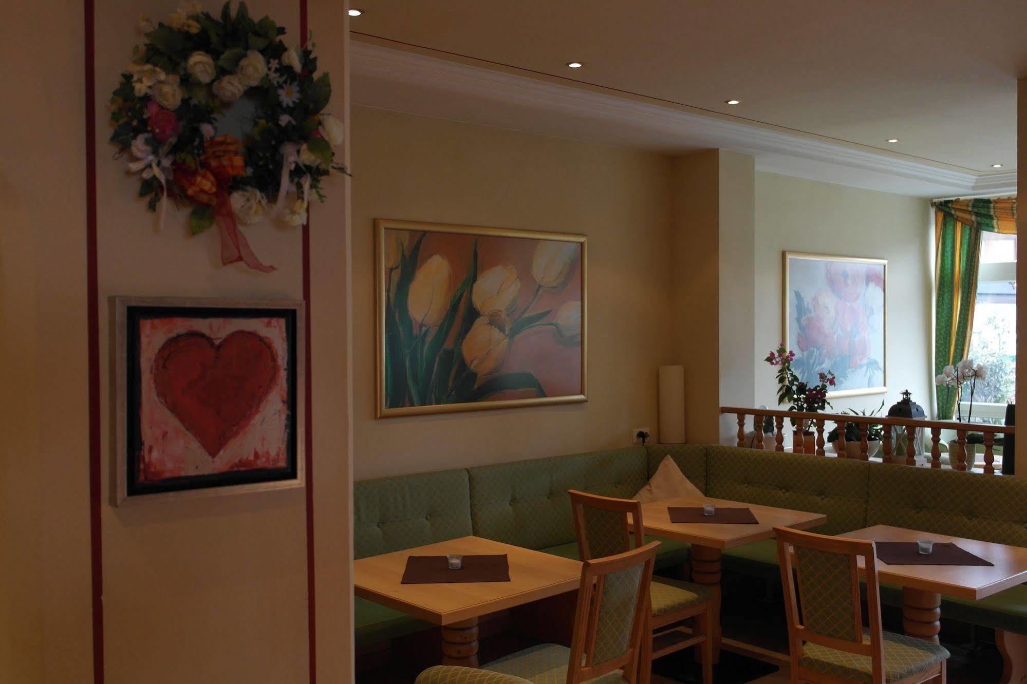 Hotel Habhof - Garni Mosern Luaran gambar